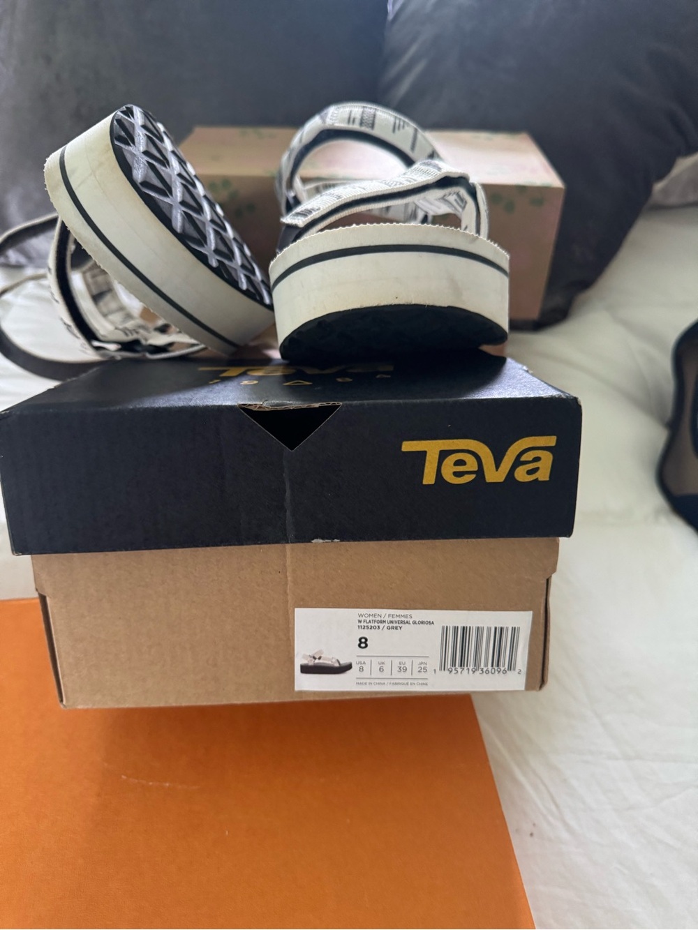 Teva White Patterned Platform Sandals - Picture 2 of 4